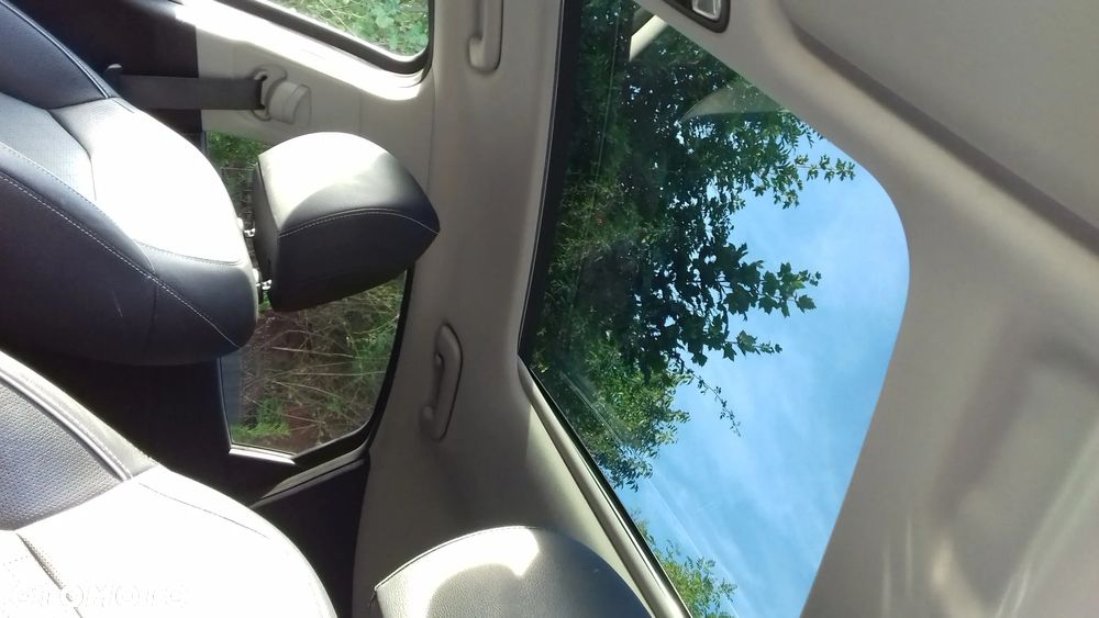 Kia XCeed 1.5 T-GDI OPF DCT7 PLATINUM EDITION - 25