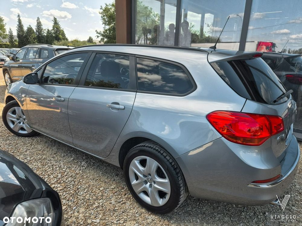 Opel Astra 2.0 CDTI DPF SportsTourer ENERGY - 4