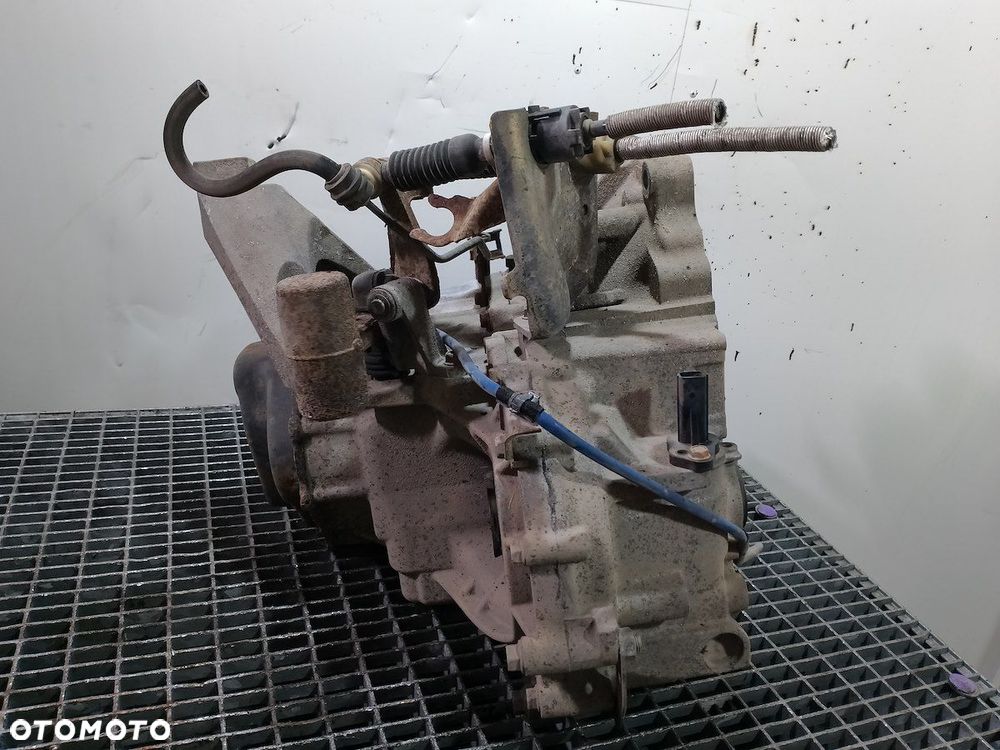 SKRZYNIA BIEGÓW MANUALNA MAZDA 3 1.8 B - 3