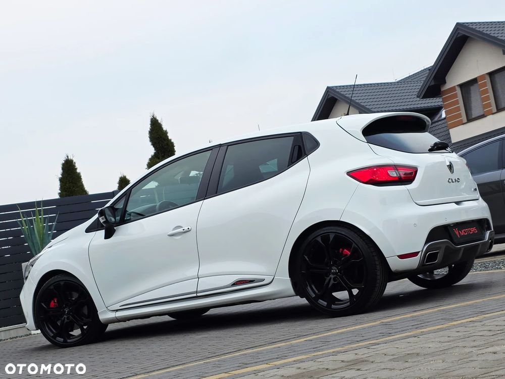 Renault Clio TCe 220 EDC R.S Trophy - 35