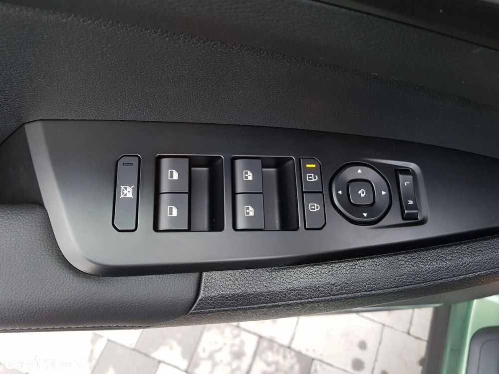 Kia Sportage 1.6 T-GDI HEV Anniversary 2WD - 12