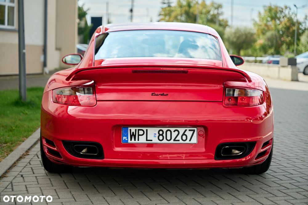 Porsche 911 - 8