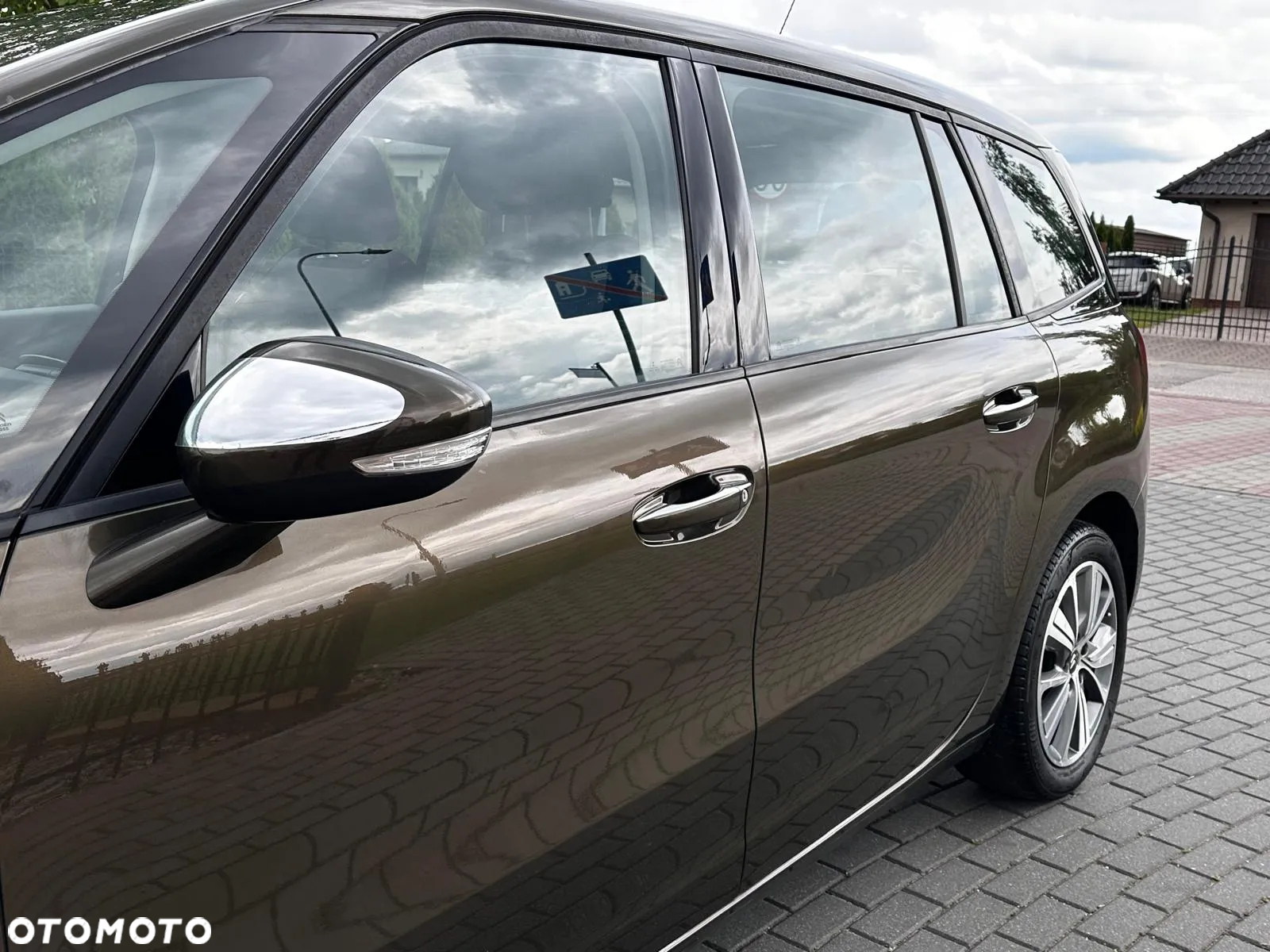 Citroën C4 Grand Picasso e-HDi 115 Attraction - 15