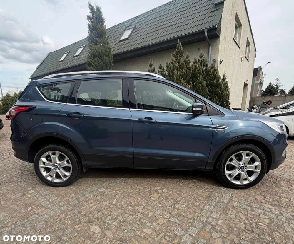 Ford Kuga - 9