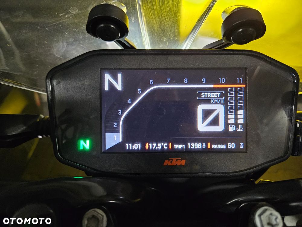 KTM Duke 790 - 23