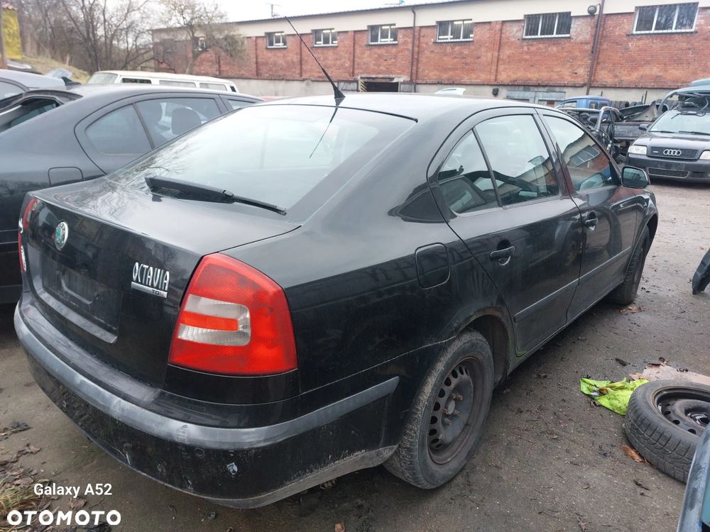 Zderzak SKODA OCTAVIA 2 1,9D 06R. maska,lampy,drzwi,klapa..... - 4