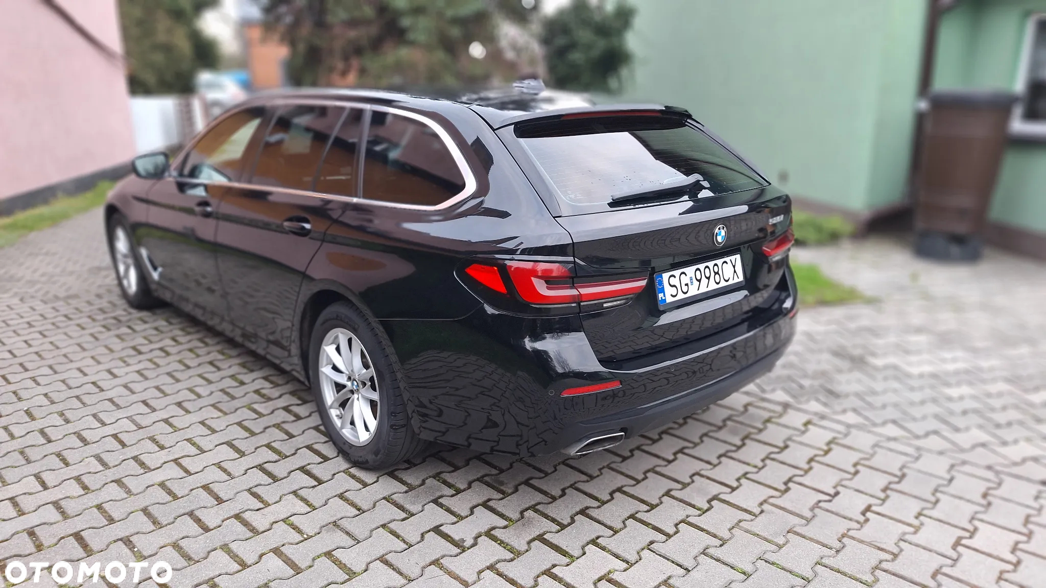 BMW Seria 5 520i Touring Luxury Line - 3