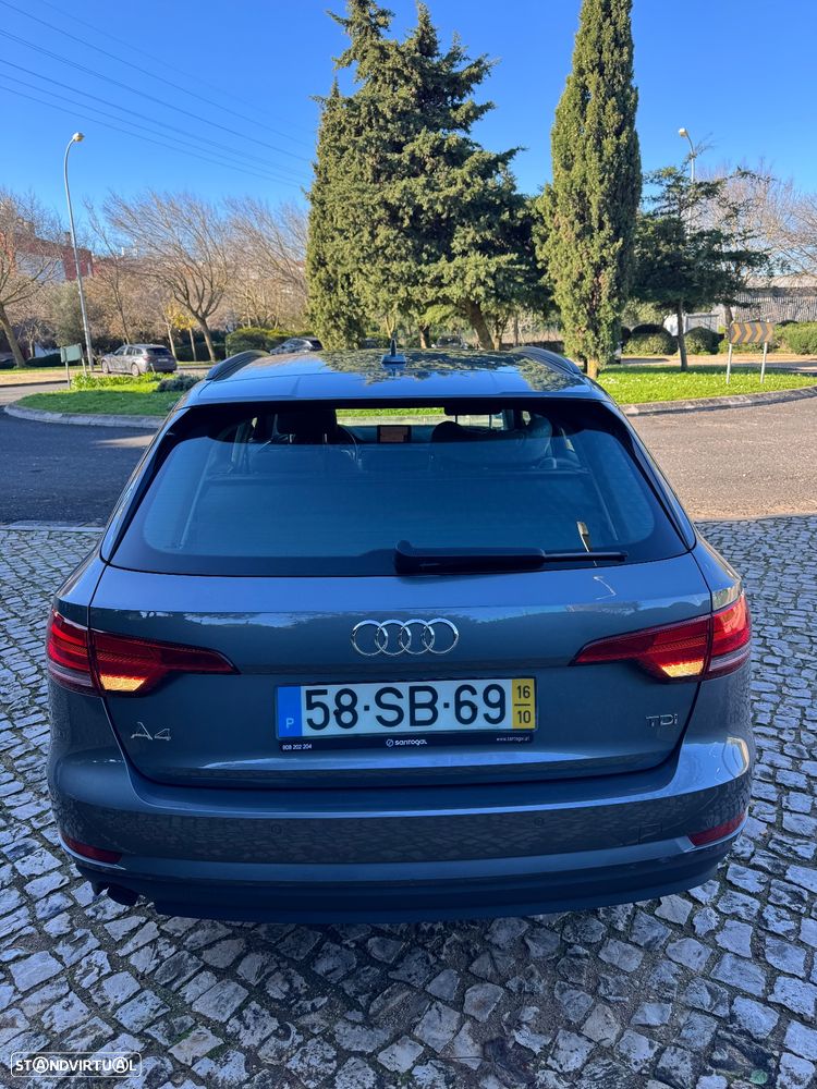 Audi A4 Avant 2.0 TDI - 12