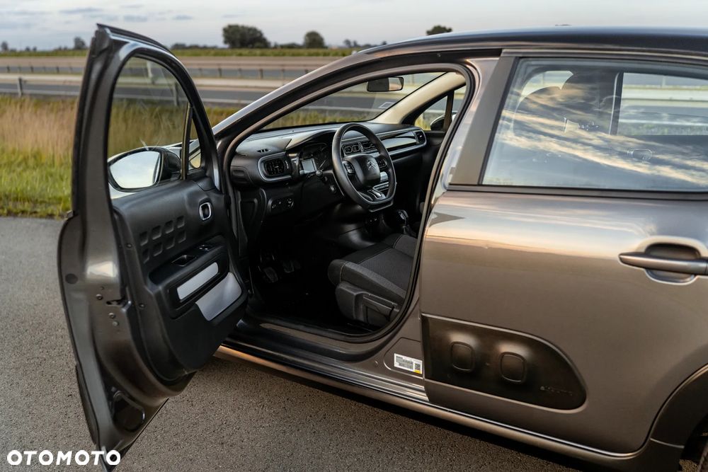 Citroën C3 1.2 PureTech Shine - 35