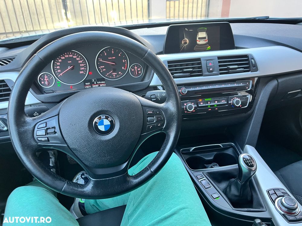 BMW Seria 3 318d Advantage - 12