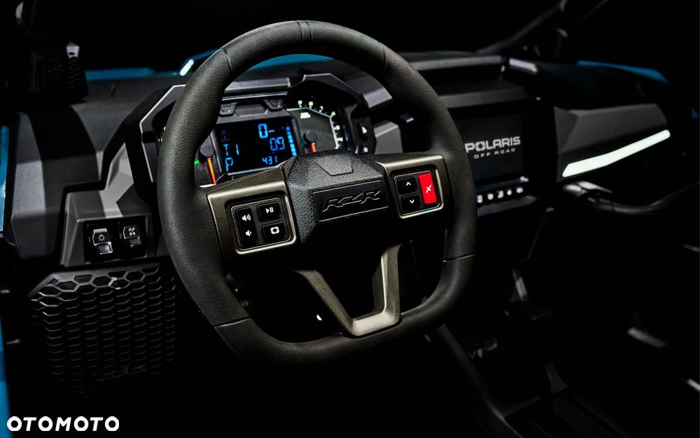 Polaris RZR - 11