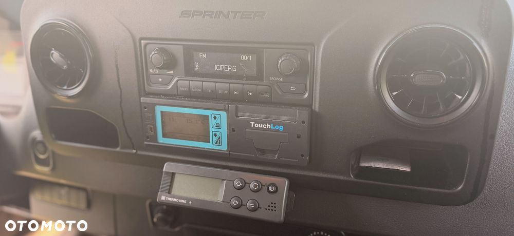 Mercedes-Benz SPRINTER - 10