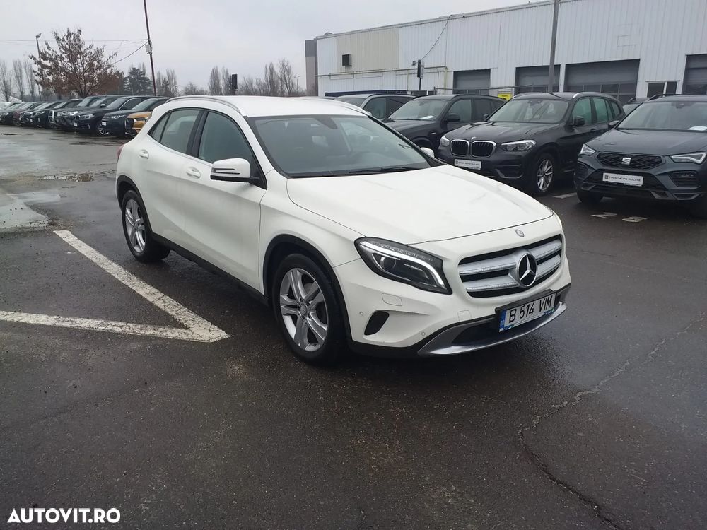 Mercedes-Benz GLA 220 d 4MATIC Aut. - 1