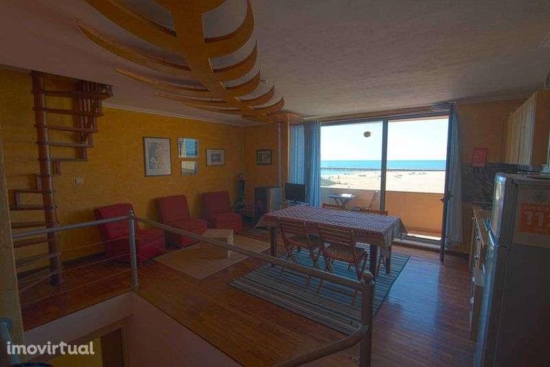 Casa em frente ao Mar na Praia da Aguda - Grande imagem: 4/12