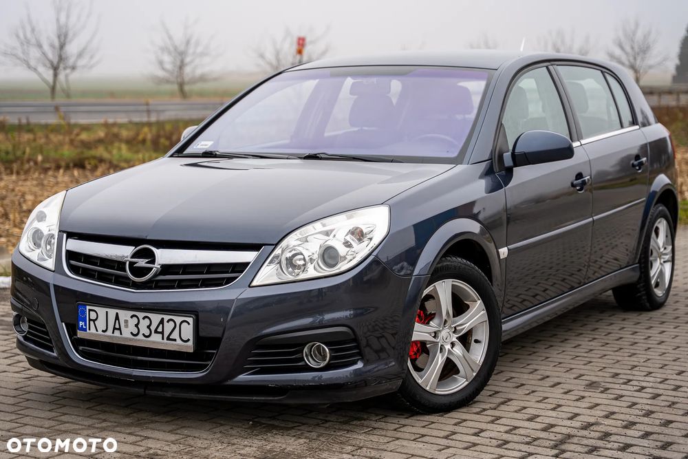 Opel Signum 1.8 Edition Plus