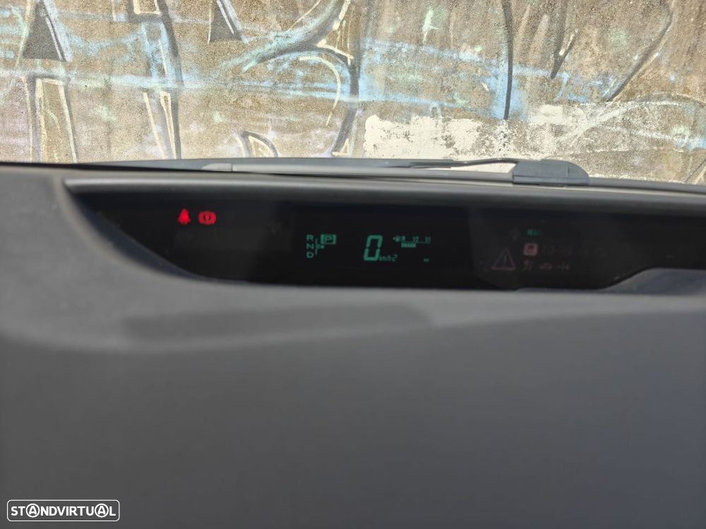 Toyota Prius 1.5 VVT-i HSD Sol HP.+EP - 11