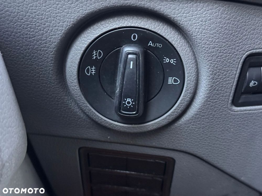 Volkswagen CRAFTER MAXI KLIMATYZACJA - 17