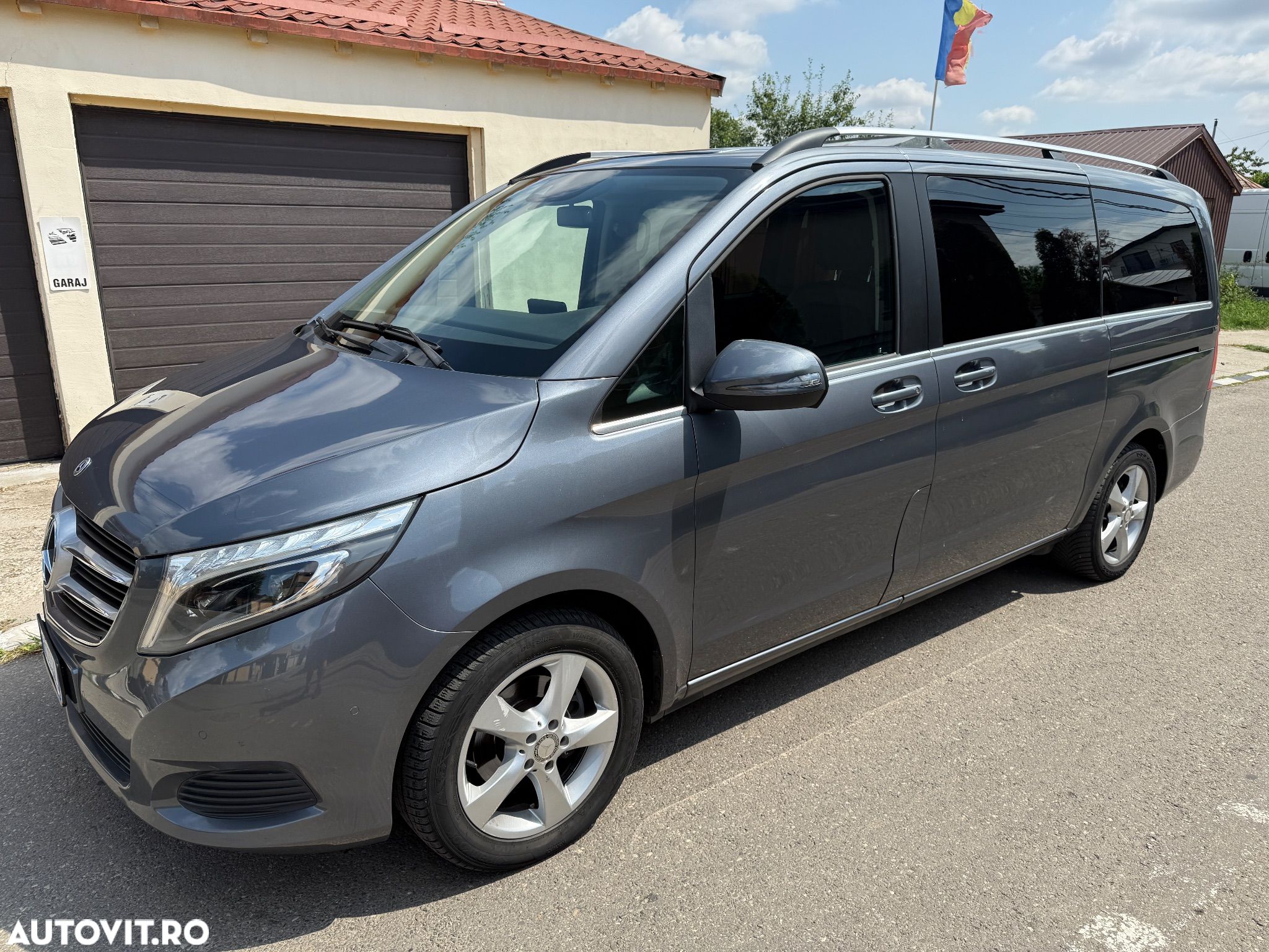 Mercedes-Benz V 220 (BlueTEC) d lang - 1