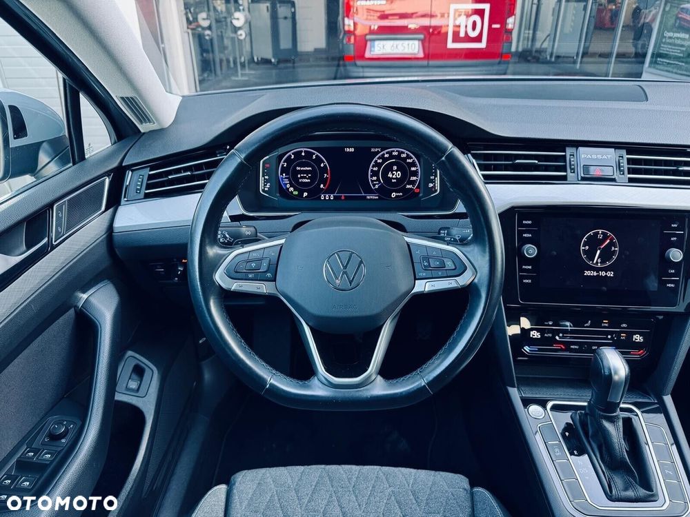 Volkswagen Passat 2022