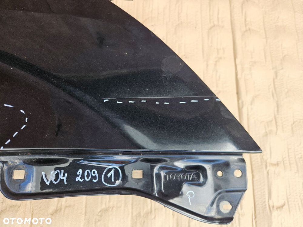 toyota corolla verso 04-08 błotnik prawy 209 2 - 3