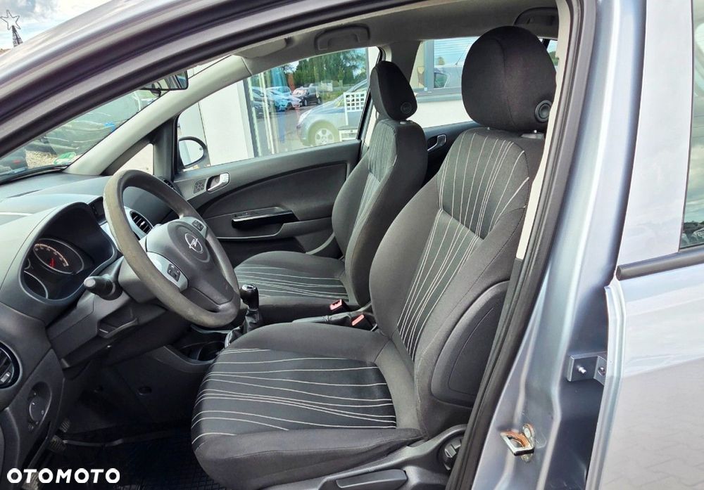 Opel Corsa - 12