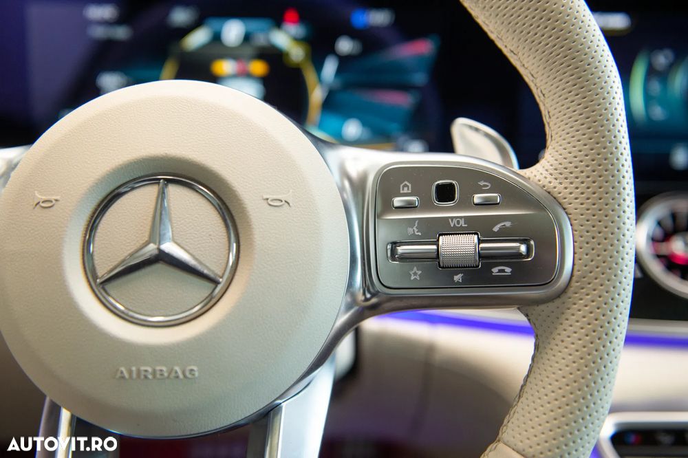 Mercedes-Benz AMG GT - 22