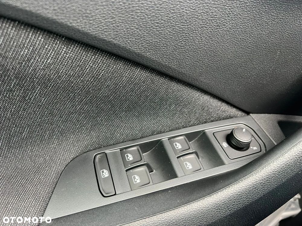 Skoda Kamiq 1.0 TSI Style DSG - 14