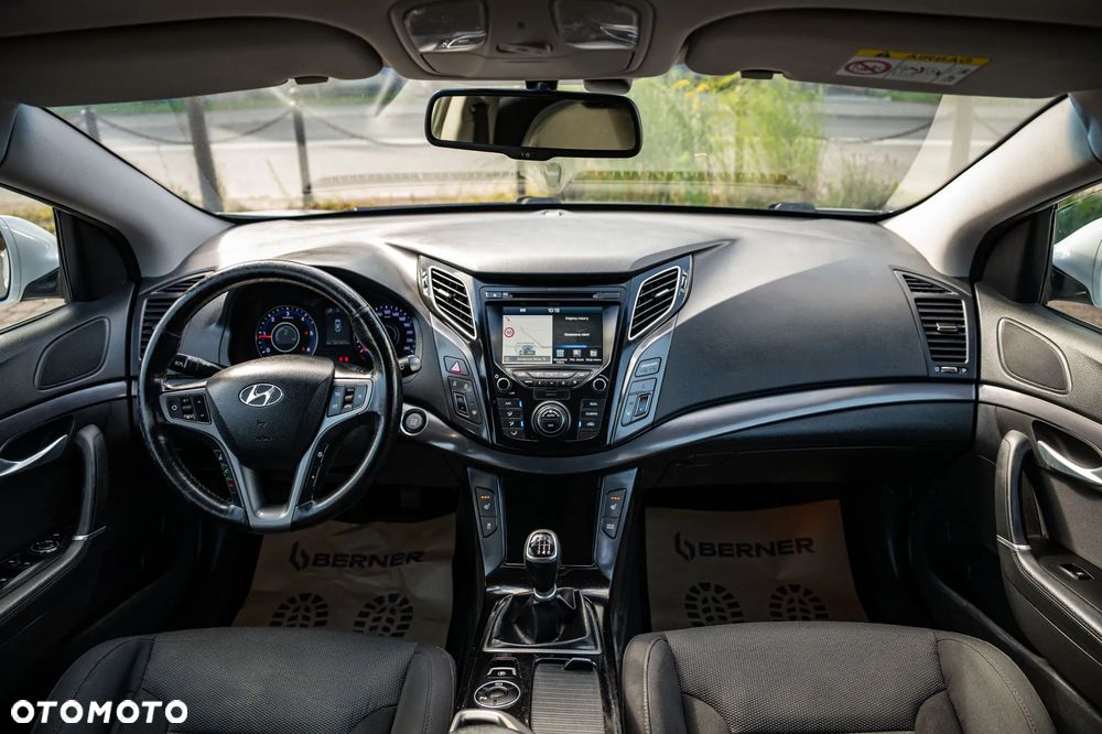 Hyundai i40 - 23