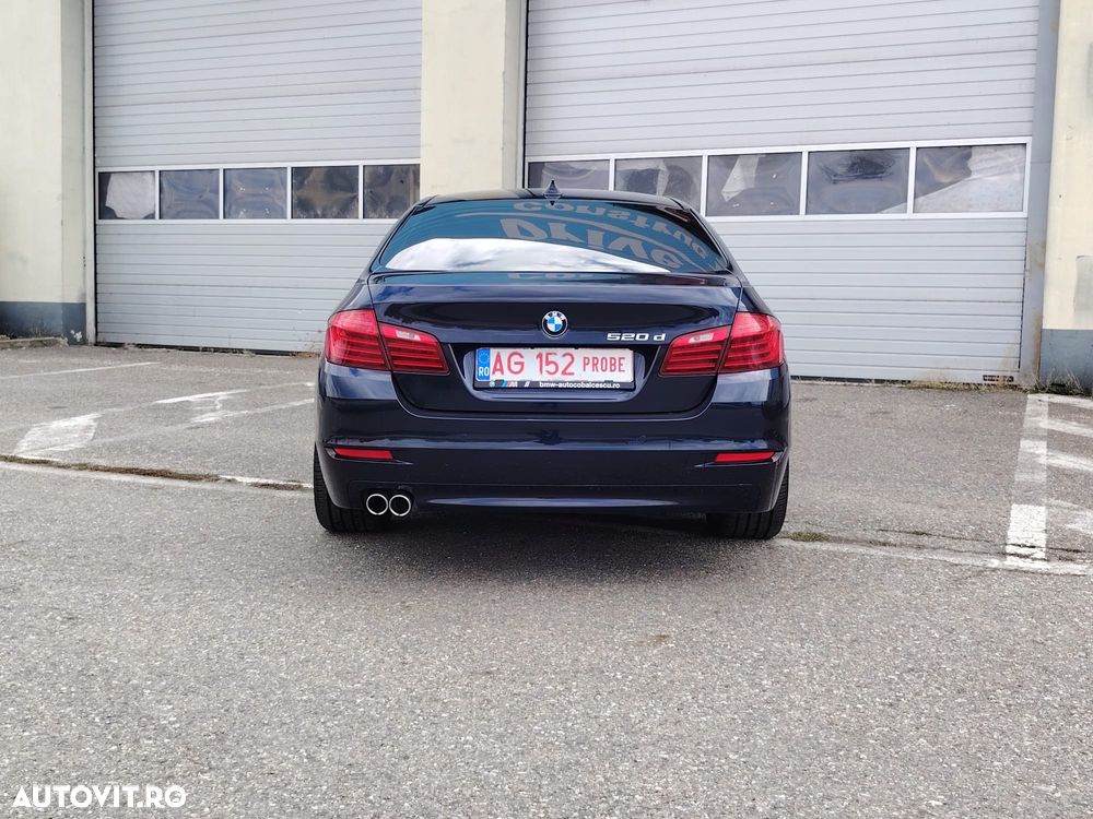 BMW Seria 5 520d Touring Luxury Line - 8