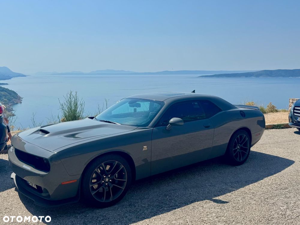 Dodge Challenger 6.4 Scat Pack - 8