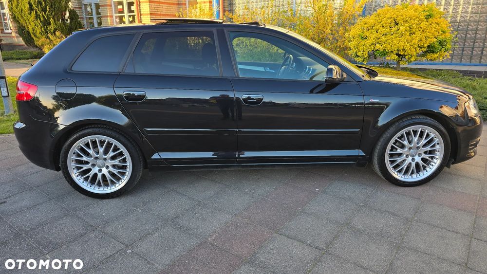 Audi A3 Sportback 1.4 TFSI S Line Sportpaket plus - 10