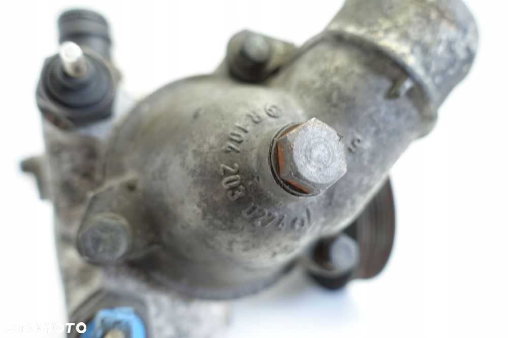 Mercedes W124 3.0 24V POMPA WODY R1042030274 - 7