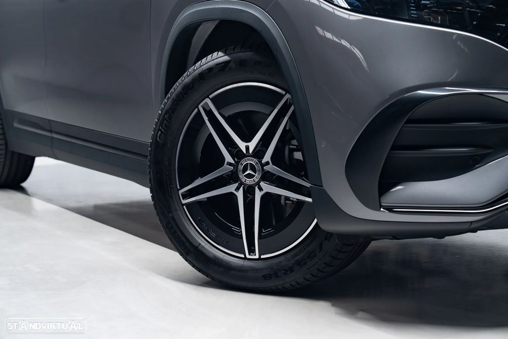 Mercedes-Benz EQA 300 4Matic - 4