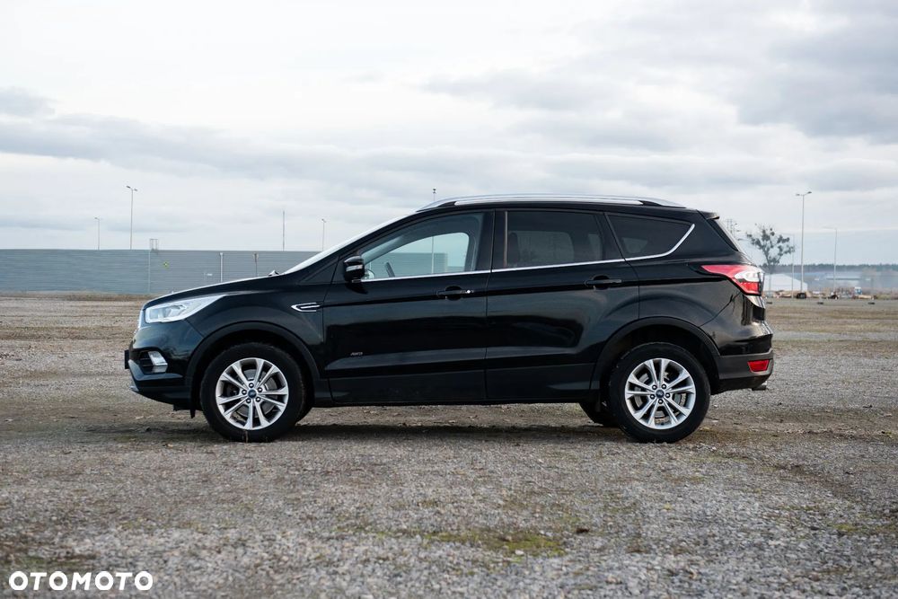 Ford Kuga 2.0 TDCi AWD Titanium - 2