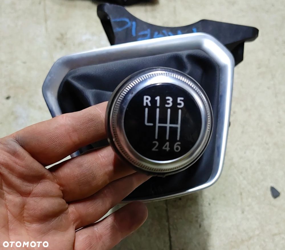 ORYGINALNY Wybierak Lewarek Mieszek Gałka Zmiany 6 Biegów Manual Renault Trafic III Lift IV 2019-2023 - 2