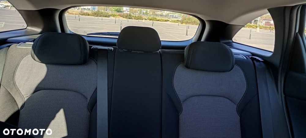 Hyundai i30 1.4 Classic + - 6