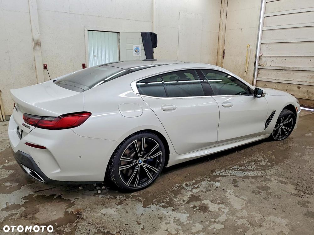 BMW Seria 8 - 6
