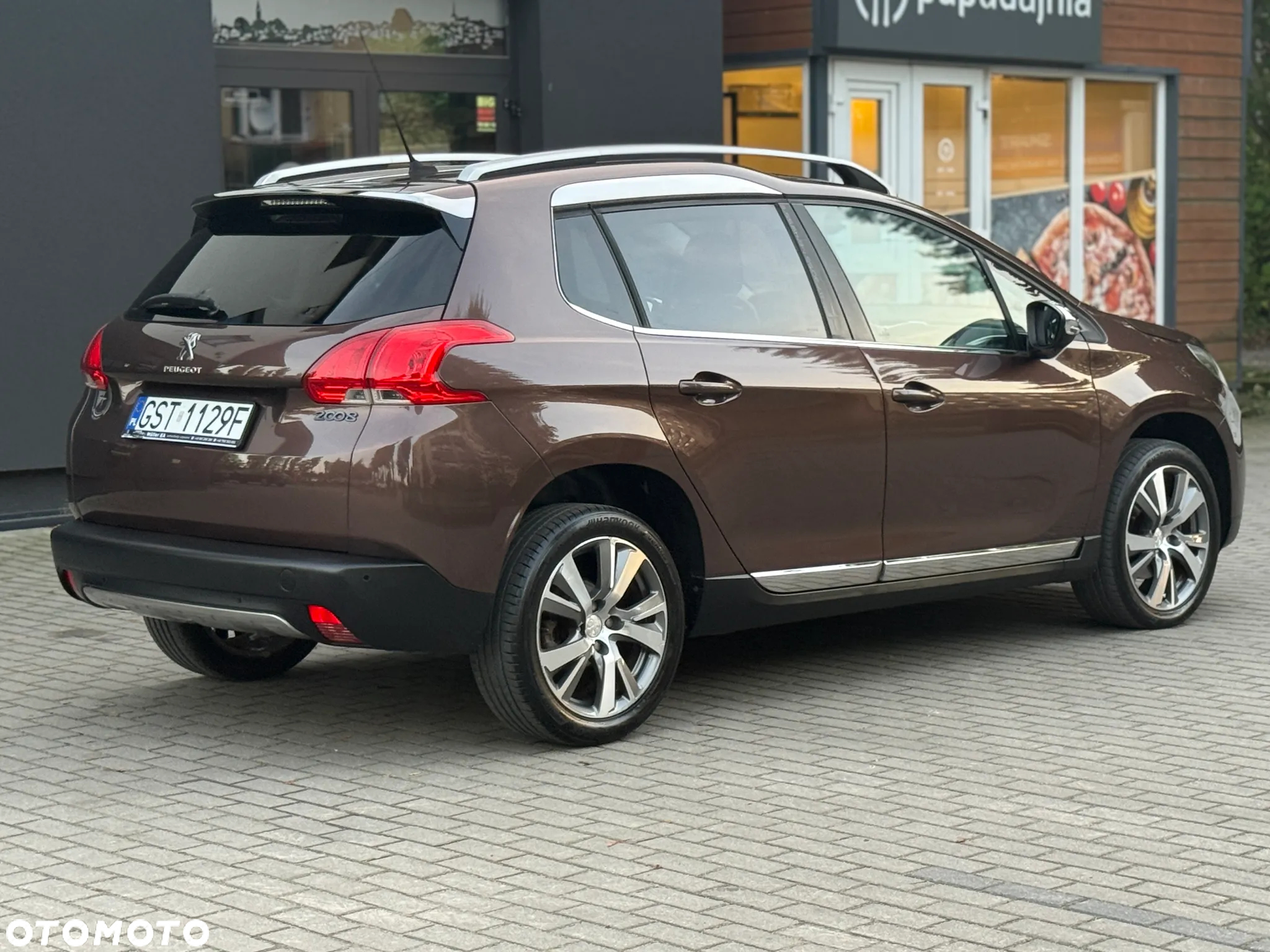 Peugeot 2008 - 6