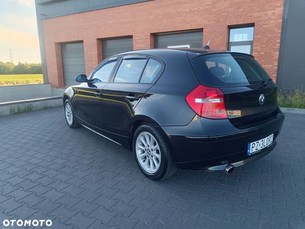 BMW Seria 1 - 22