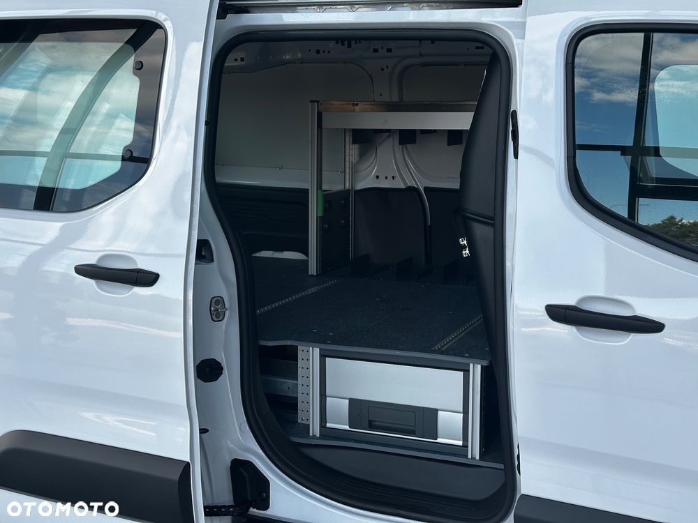 Opel Combo - 11