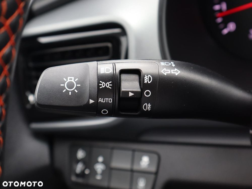 Kia Stonic 1.4 L - 18