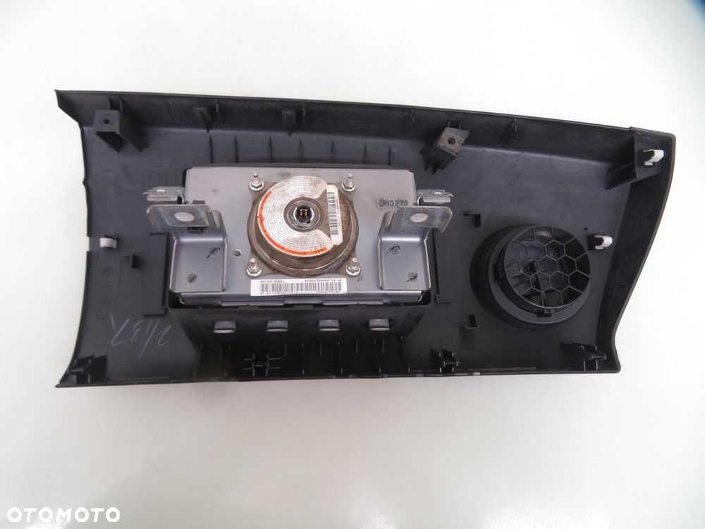 PODUSZKA PASAŻERA SUZUKI SWIFT IV 7392063J00 7391063J10 - 6