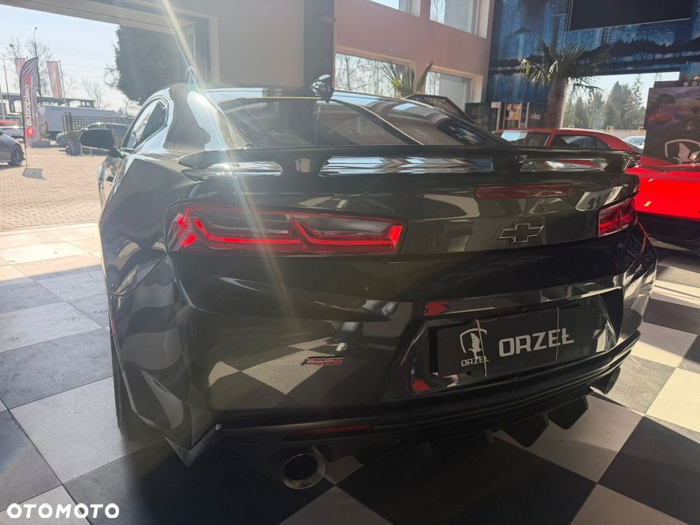 Chevrolet Camaro - 16