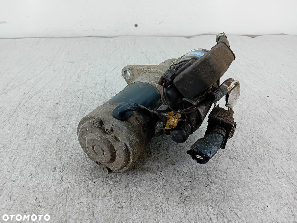 ROZRUSZNIK SUBARU XV 23300AA690 M001T81181 2.0 16V - 3