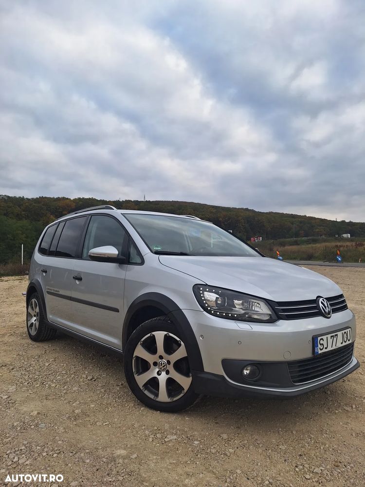 Volkswagen Touran 2.0 TDI DPF Cross - 1