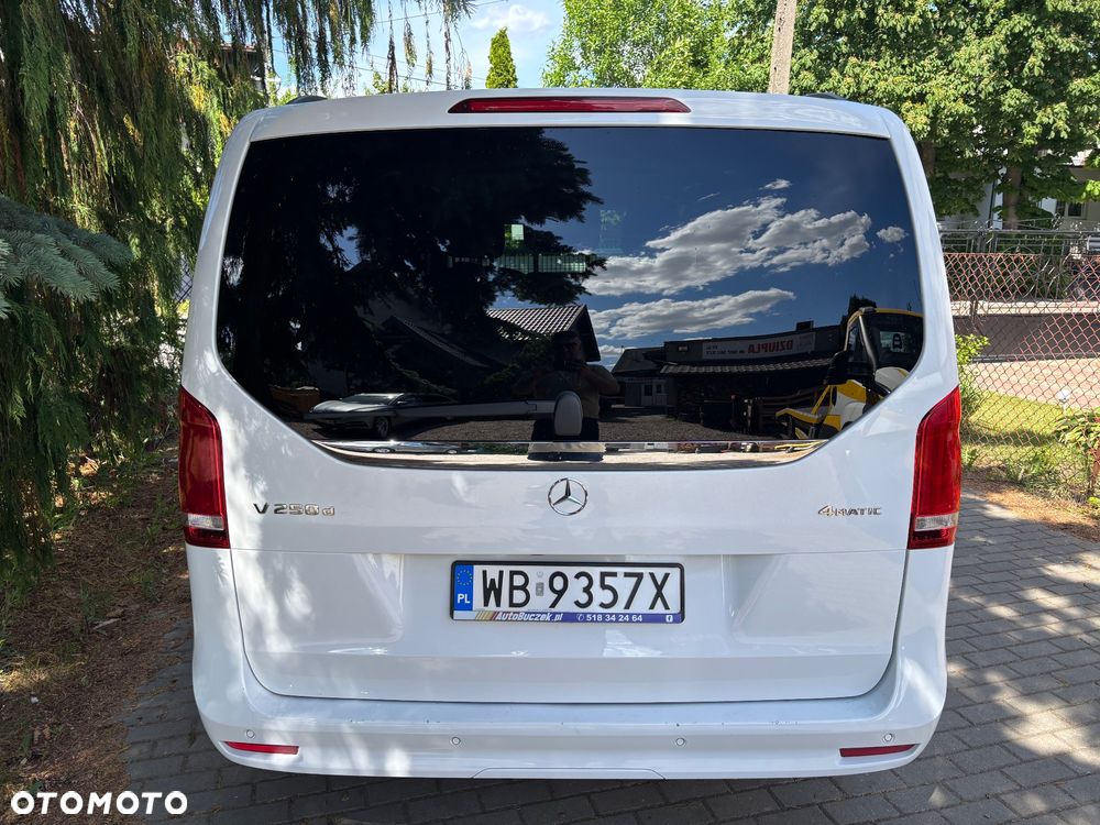 Mercedes-Benz Vito Tourer L3 Select 4x4 9G-Tronic 447.705 - 9