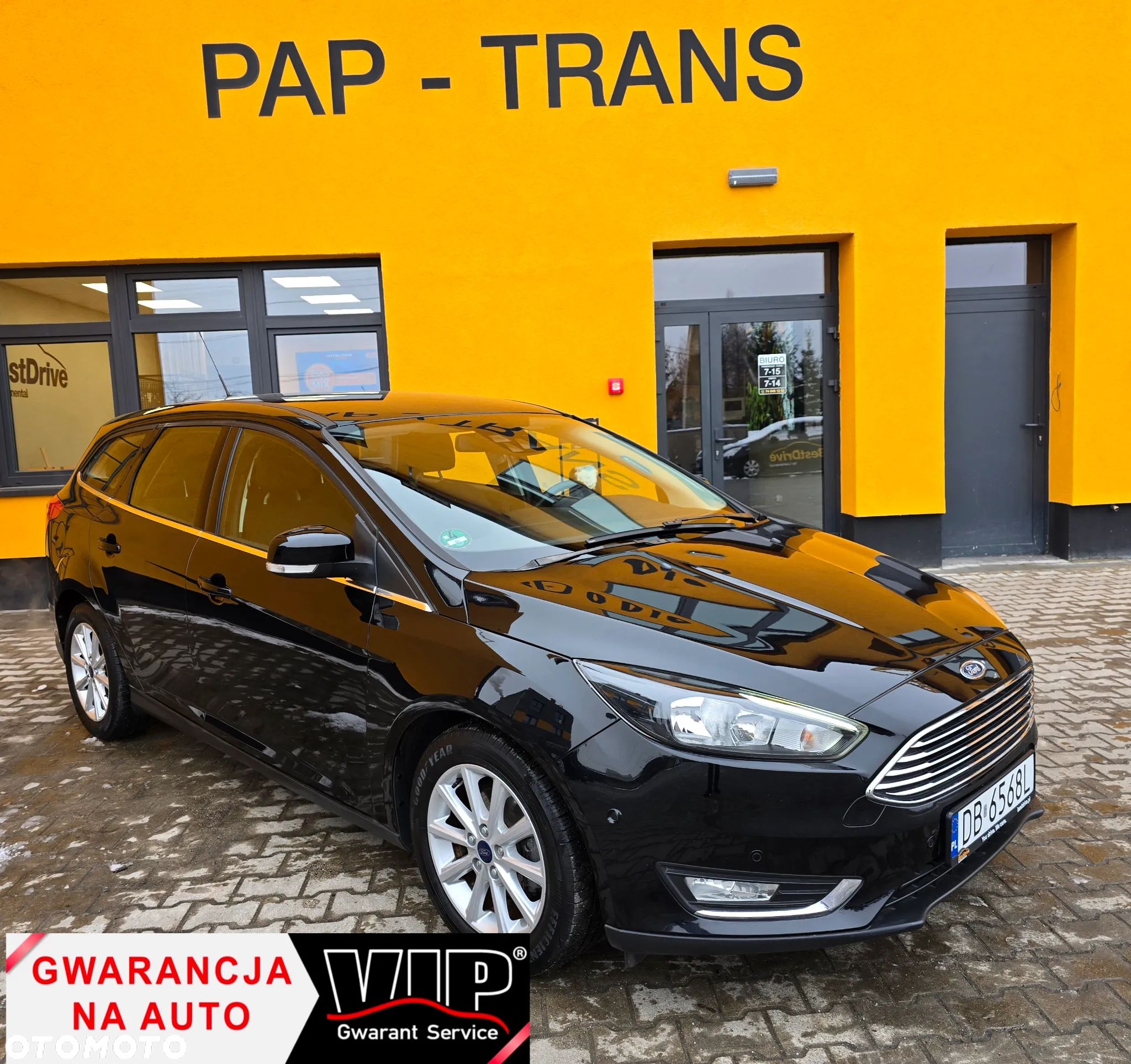 Ford Focus 1.0 EcoBoost Start-Stopp-System TITANIUM - 1