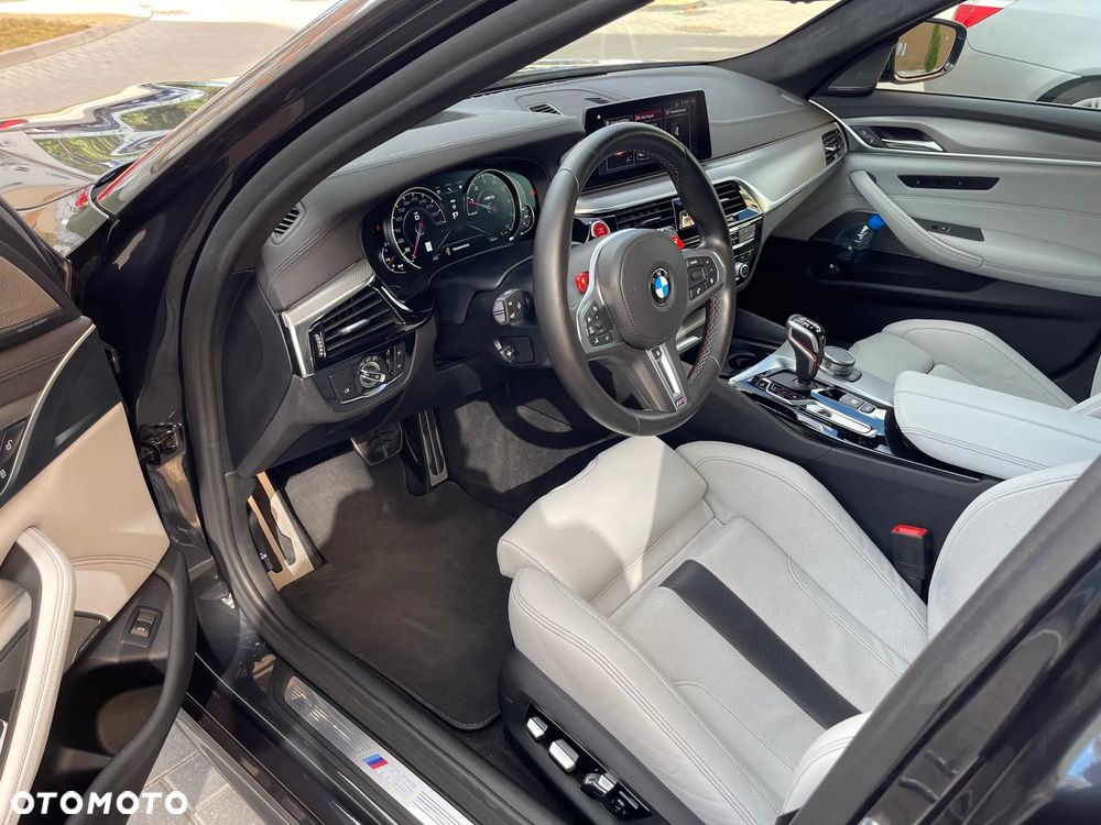 BMW M5 Competition - 6