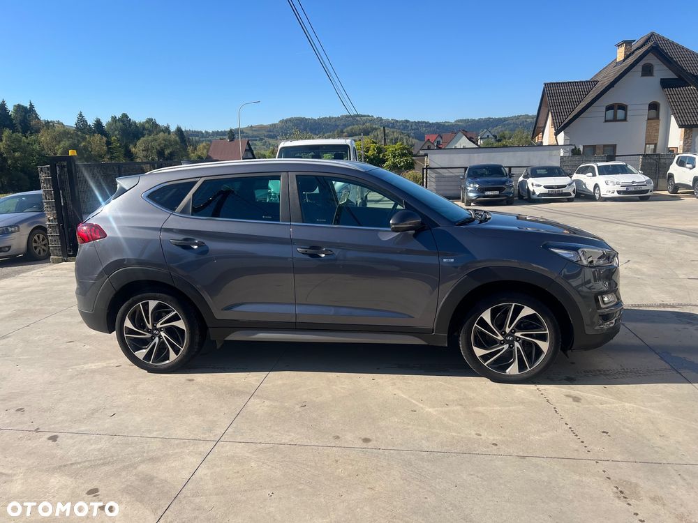 Hyundai Tucson 1.6 CRDi 48V-Hybrid 4WD DCT Trend - 4