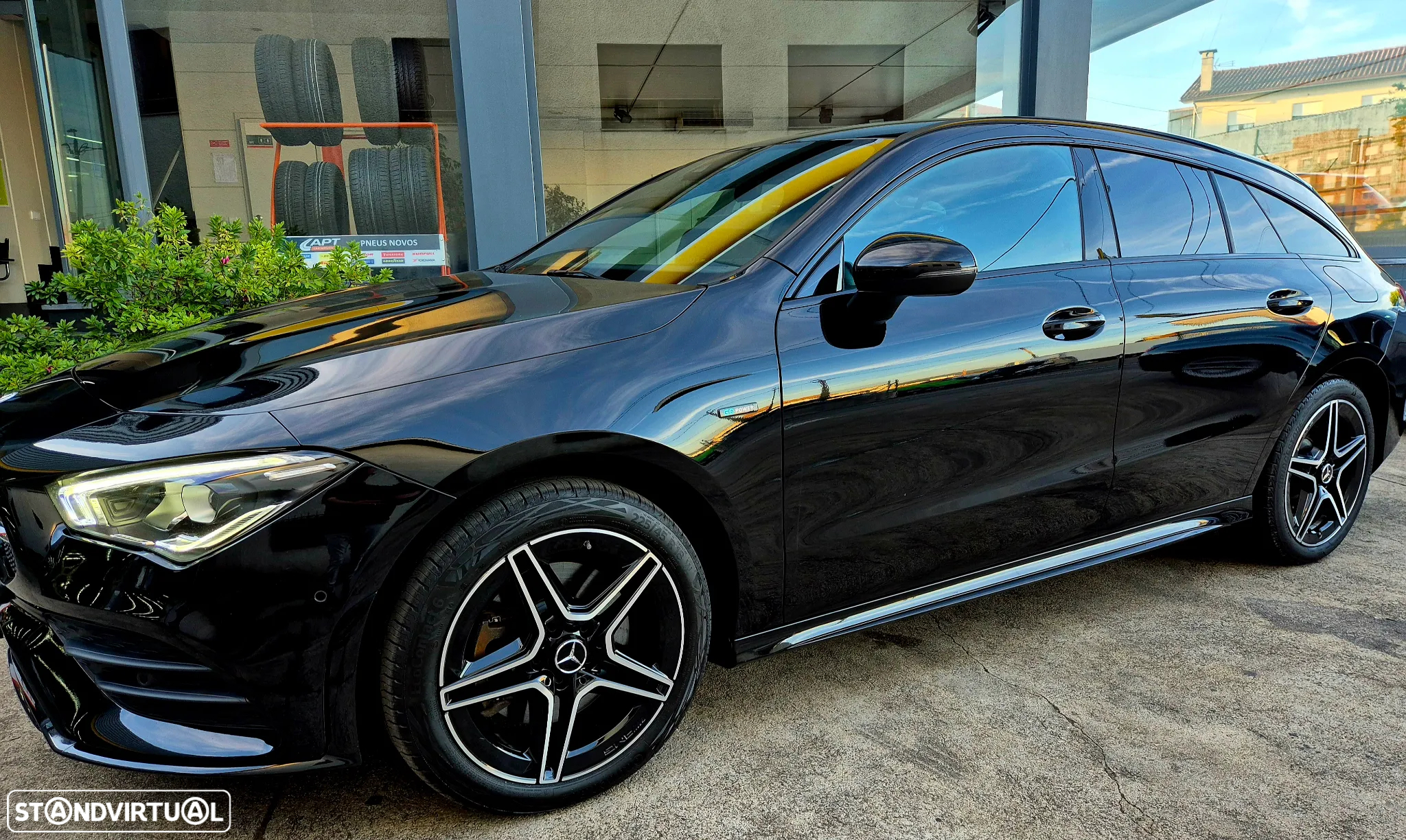 Mercedes-Benz CLA 250 e Shooting Brake AMG Line - 5